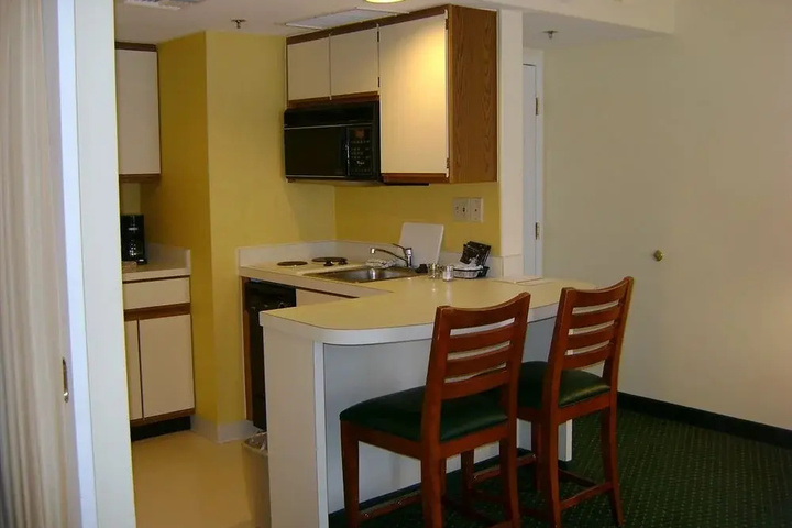 Hawthorn Suites by Wyndham Meriden