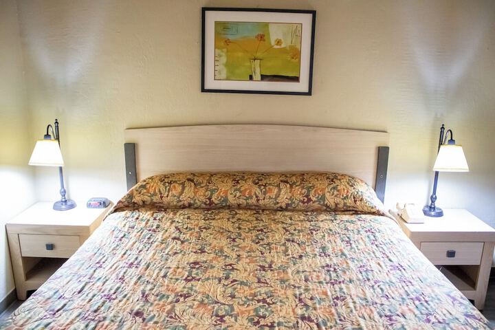 Room 2 of 22