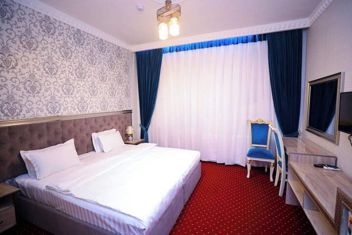 Room 19 of 63