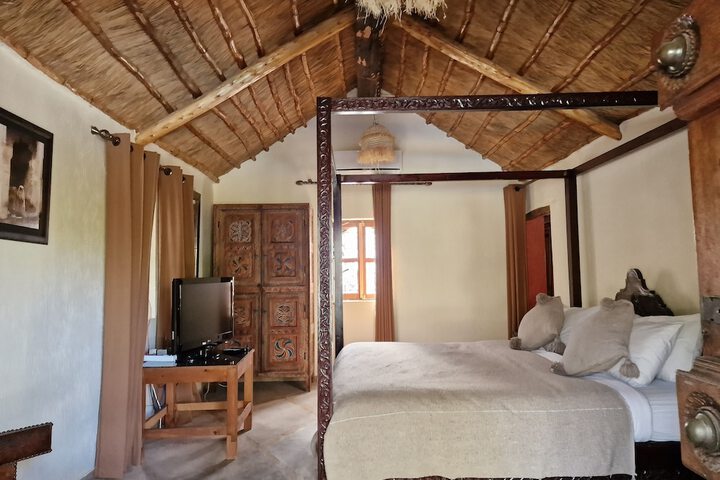Room 16 of 94