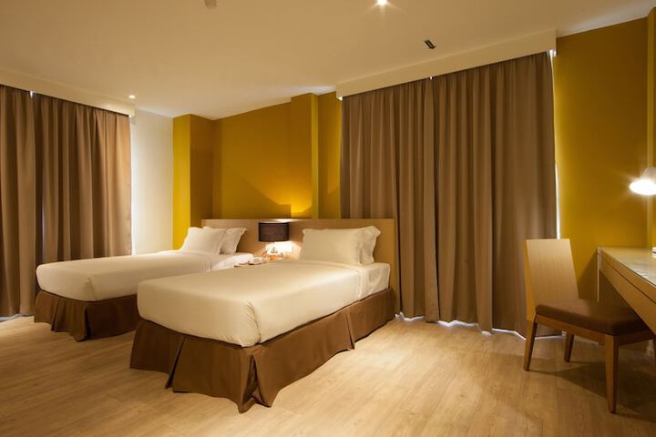 Room 13 of 47