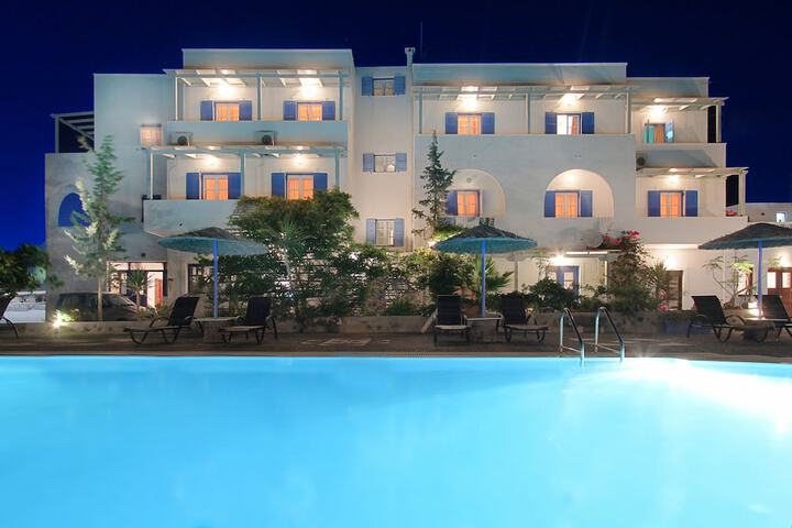 Hotel 62 of 63