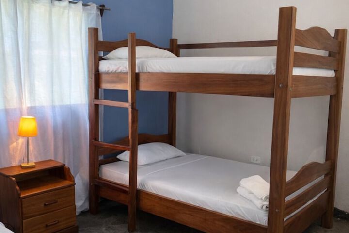 Room 11 of 46