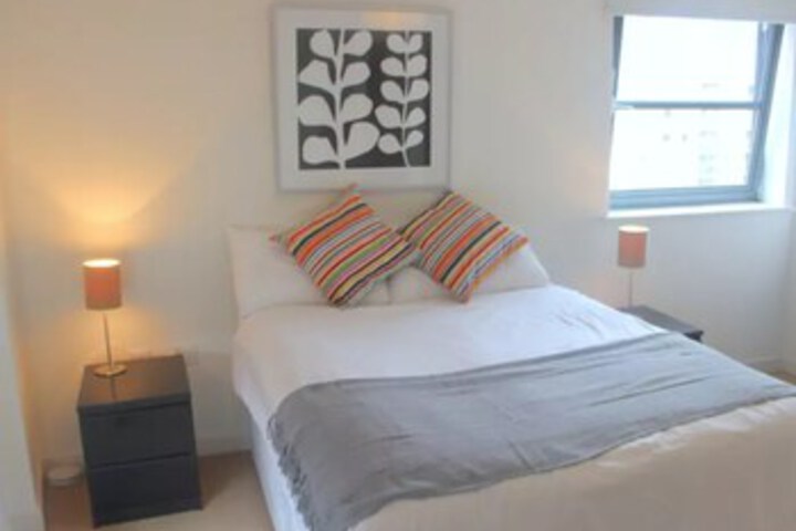 Room 10 of 10