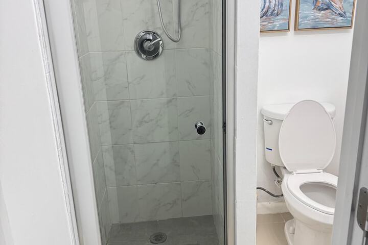 Room 50 of 65
