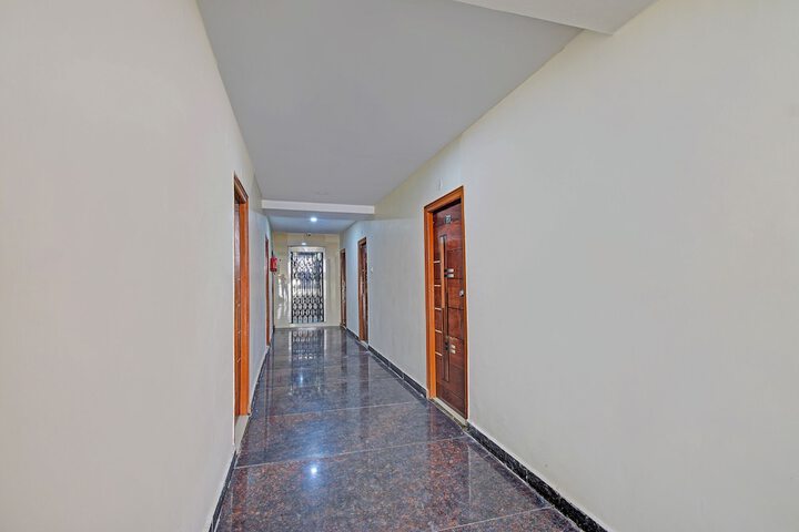 Hotel Interior 3 of 25