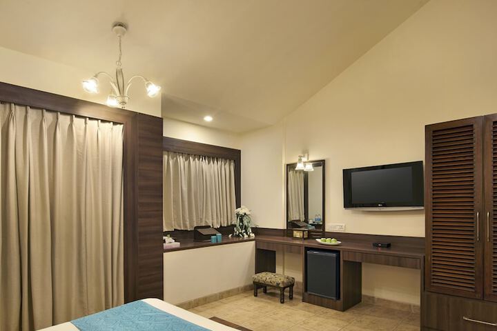 Room 51 of 154