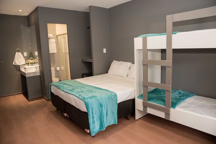 Room 10 of 64