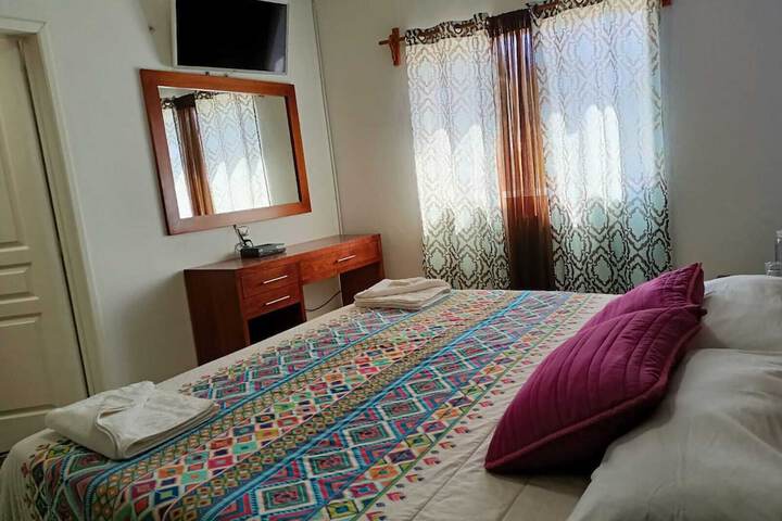 Room 35 of 104