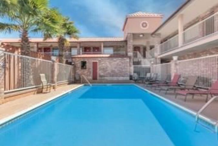 Pool 123 of 128