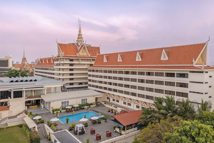 Hotel 64 of 68