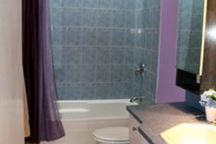 Room 7 of 60