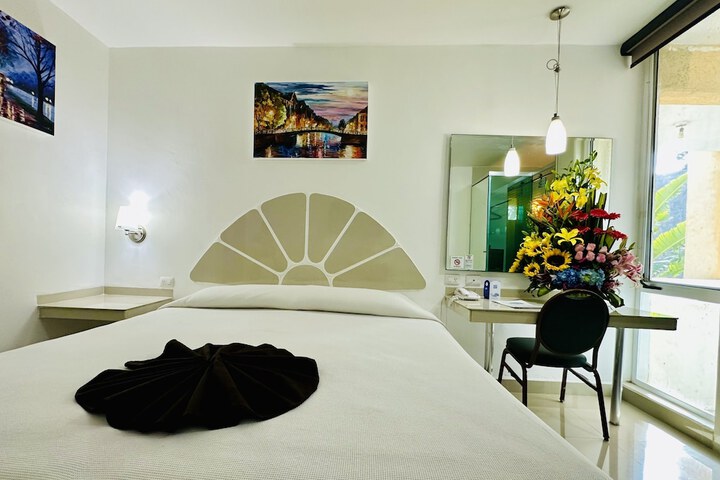 Room 8 of 68