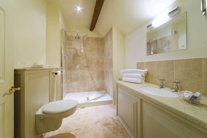 Clean Restrooms