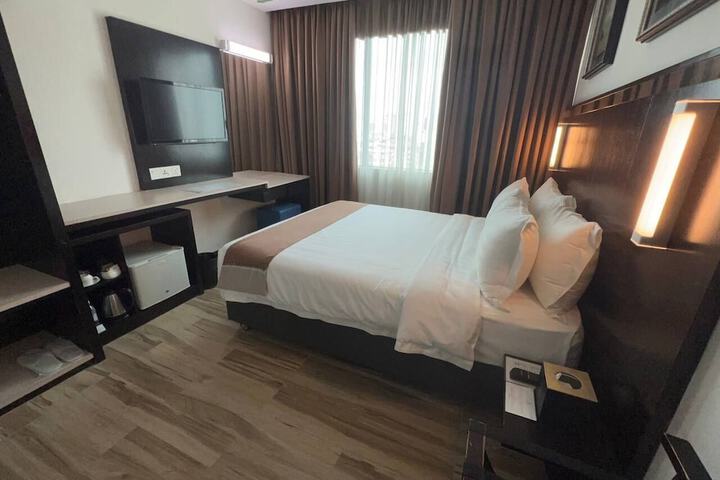 Room 20 of 47