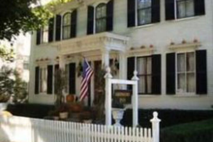 Ardmore Inn