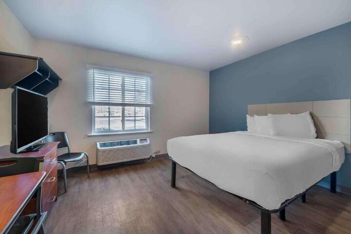Standard Studio 1 Queen Bed (11 of 11)