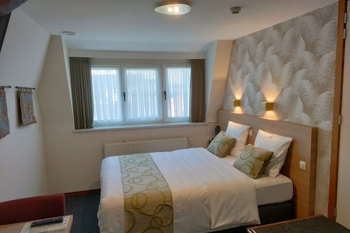Room 40 of 71