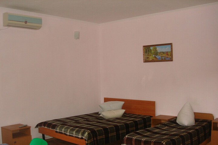 Room 10 of 54