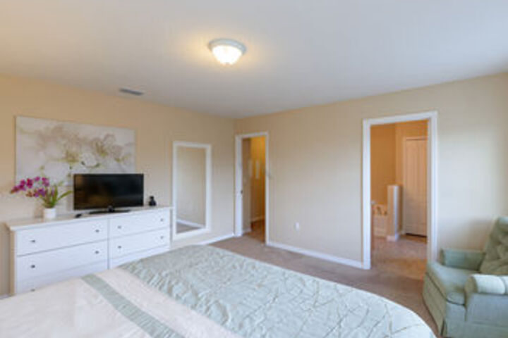 Room 209 of 687