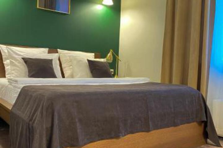 Hotel G S