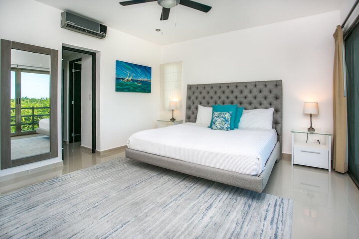 Room 15 of 95