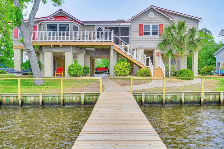 Pamlico River House w / Private Dock & River View!