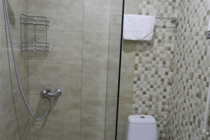 Room 44 of 57