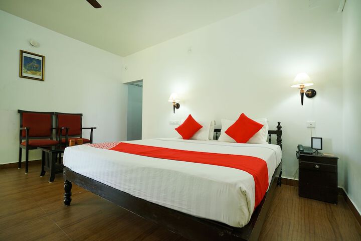 Room 9 of 40