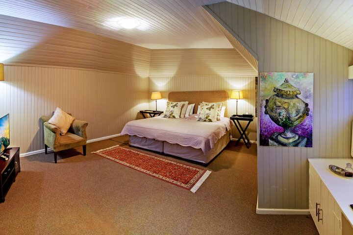 Room 18 of 86