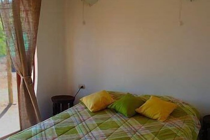 Room 10 of 28