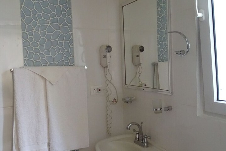 Room 74 of 101