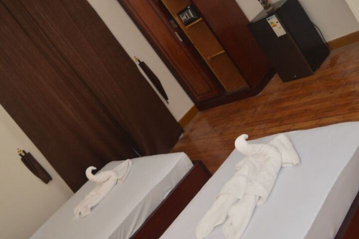 Room 7 of 17