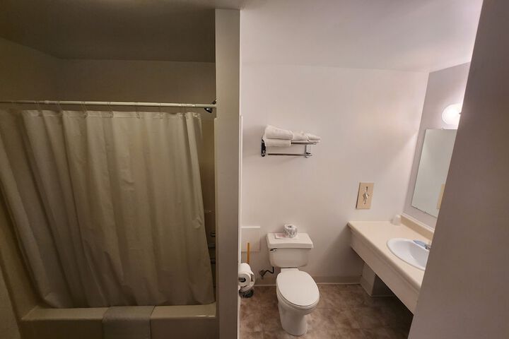 Room 79 of 123
