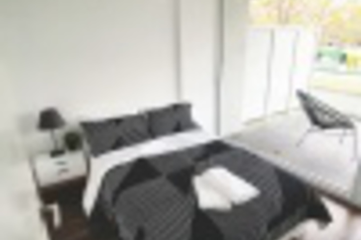 Room 160 of 180