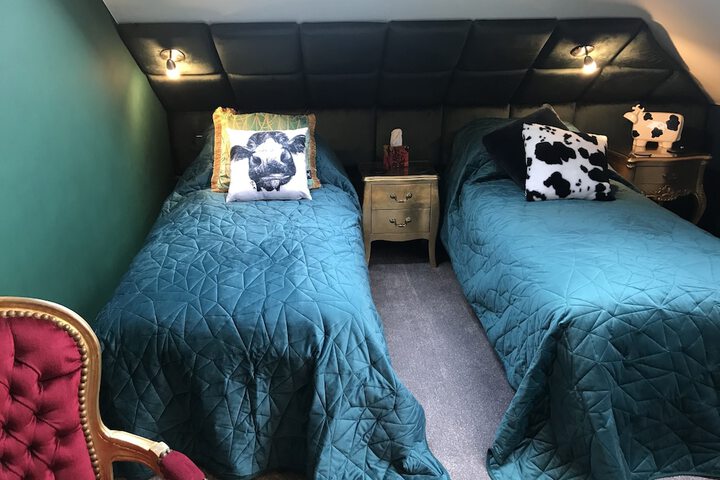 Room 15 of 131