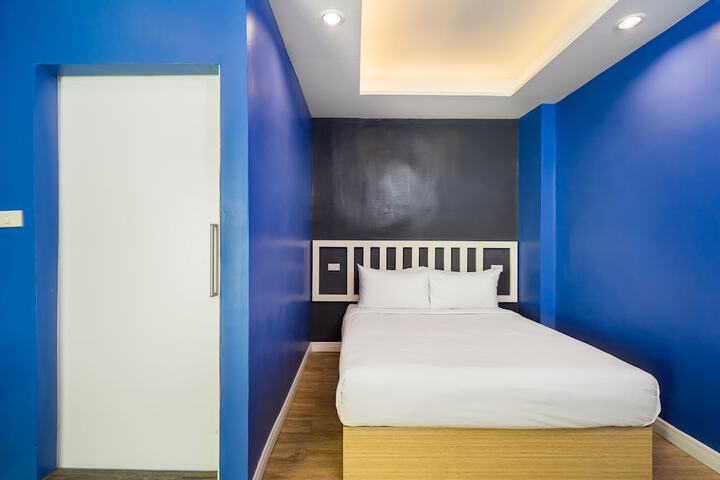 Room 15 of 64