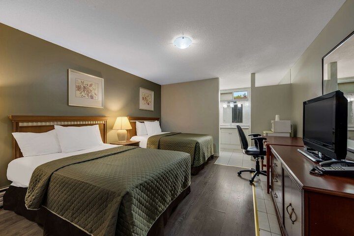 Room 16 of 38