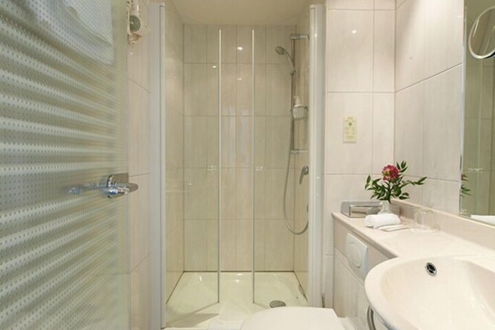 Bath Photo