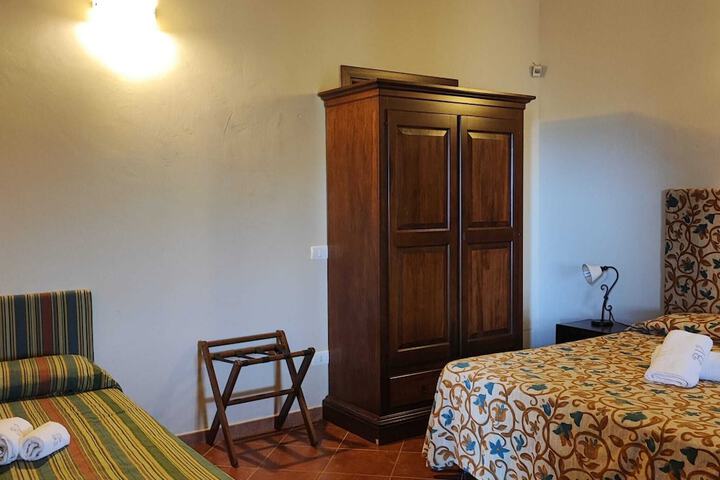 Room 14 of 53