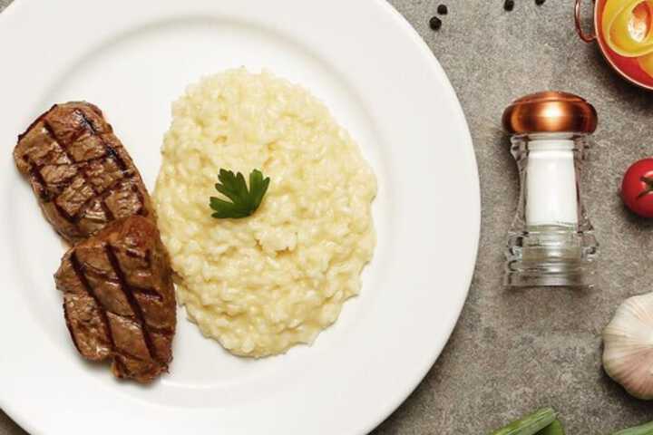 Dining 50 of 71