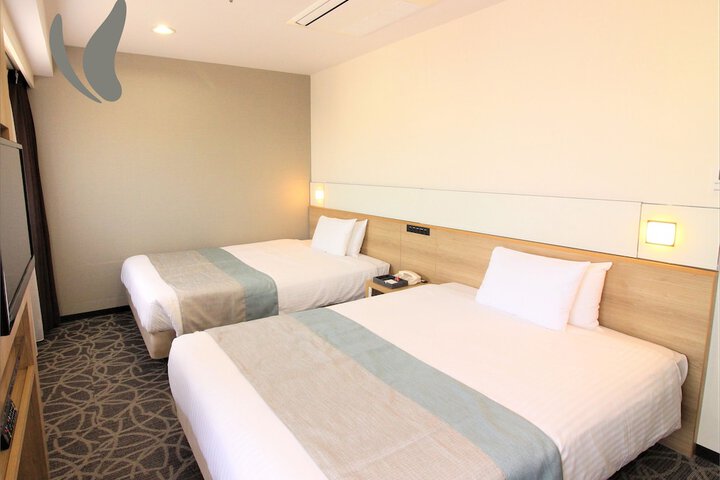 Room 13 of 62