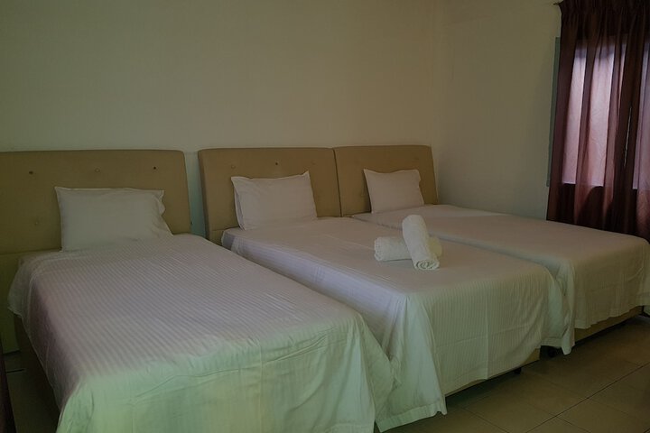 Room 11 of 111