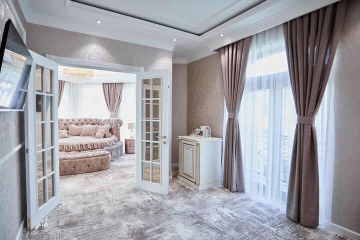 Room 48 of 93