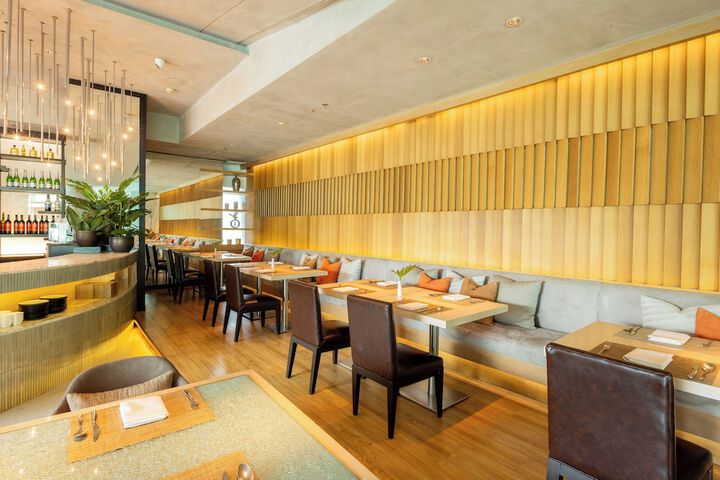 Dining 95 of 129