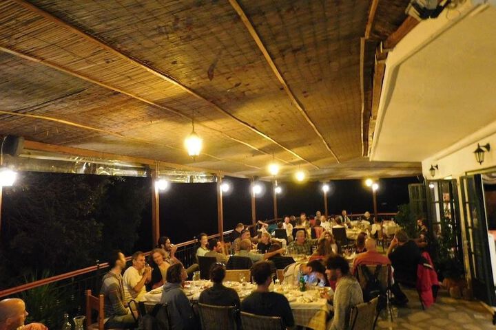 Dining 57 of 87