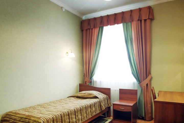 Room 12 of 12