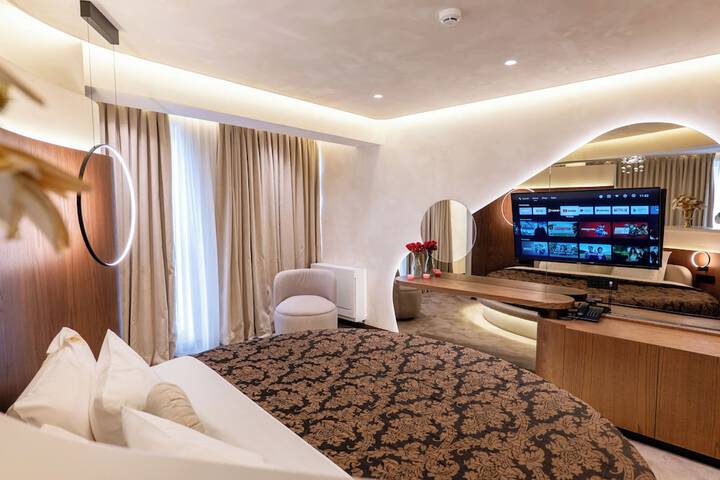 Room 14 of 125