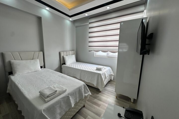 Room 19 of 26