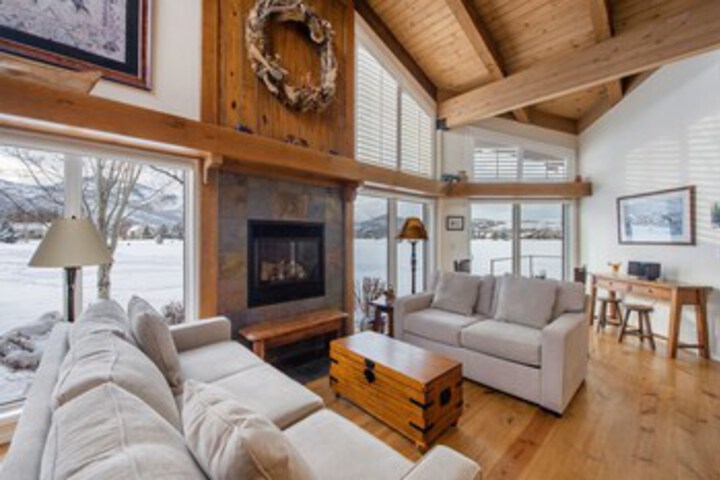 Photo of Lakeview